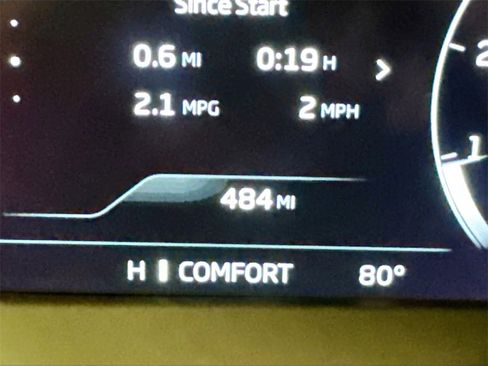 Used 2025 McLaren 750S Spider image 12