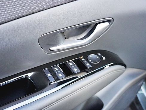 New 2026 Hyundai Tucson Limited image 30