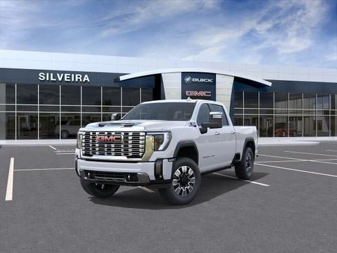 New 2026 GMC Sierra 2500 Denali w/ Denali Reserve Package AWD/4WD image 8