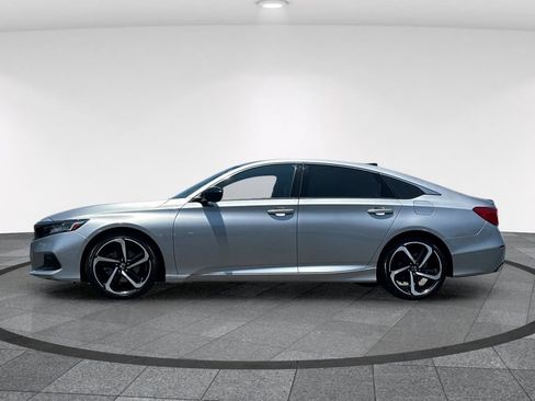 Used 2022 Honda Accord Sport image 9