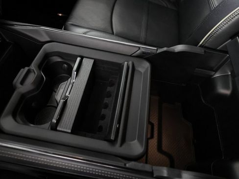 Used 2024 RAM 2500 Limited image 42