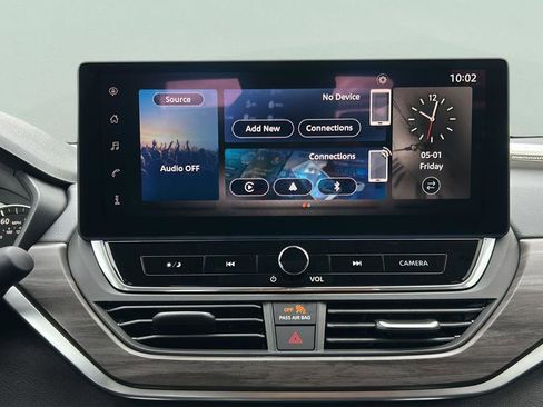 New 2026 Nissan Altima 2.5 SV FWD image 17