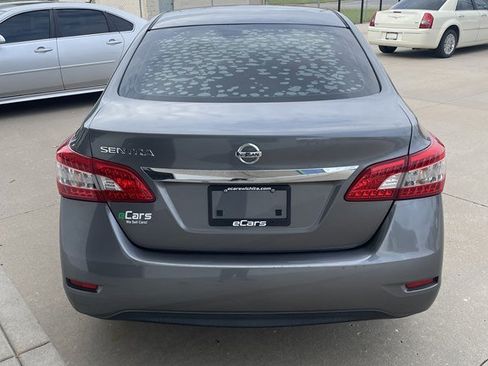 Used 2015 Nissan Sentra S image 4