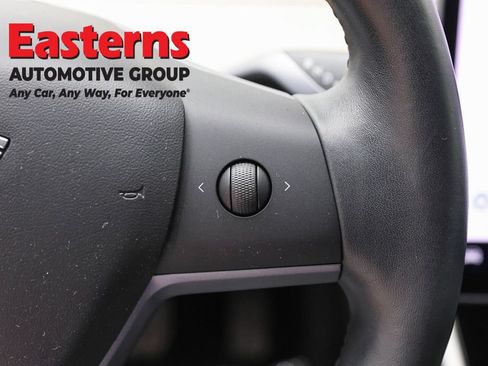 Used 2019 Tesla Model 3 Long Range RWD image 15