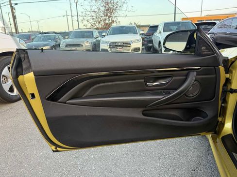 Used 2015 BMW M4 Coupe image 26