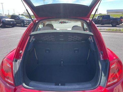 Used 2015 Volkswagen Beetle 1.8T FWD image 10