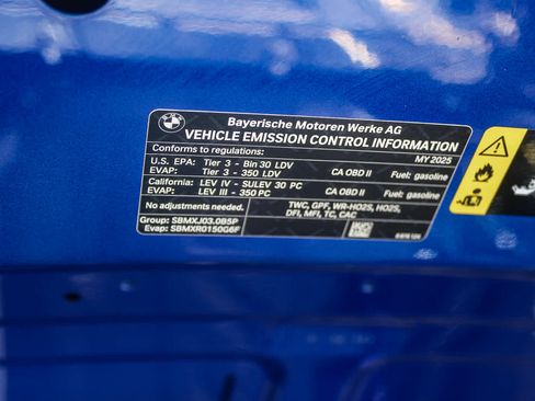 Used 2025 BMW M340i image 27