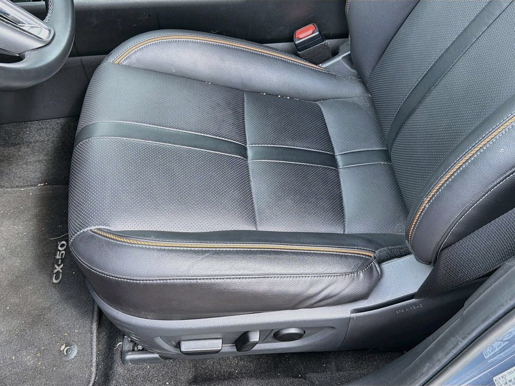 Used 2026 MAZDA CX-50 AWD 2.5 S w/ Premium Package image 22