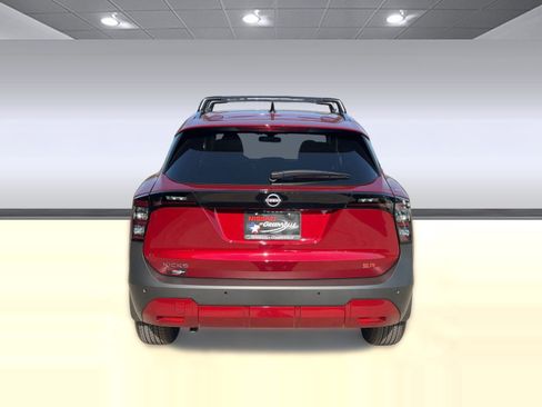 New 2026 Nissan Kicks SR w/ Cold Weather Package image 10