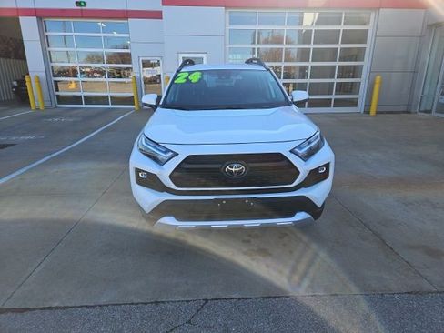 Used 2024 Toyota RAV4 Adventure image 2