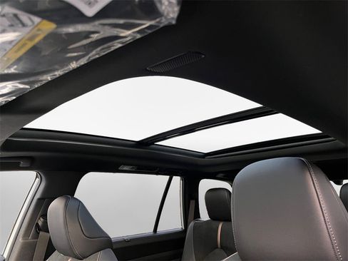 New 2026 Toyota Grand Highlander MAX Platinum image 25