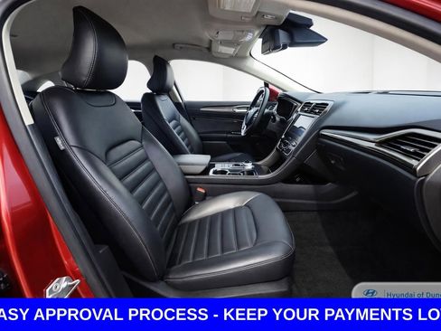 Used 2019 Ford Fusion SEL FWD image 15