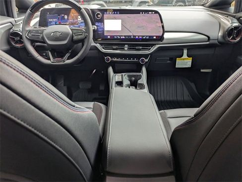 New 2026 Chevrolet Equinox EV RS image 29