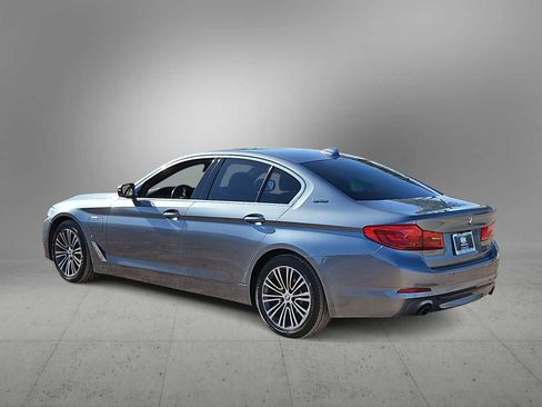 Used 2019 BMW 530e w/ Convenience Package image 6