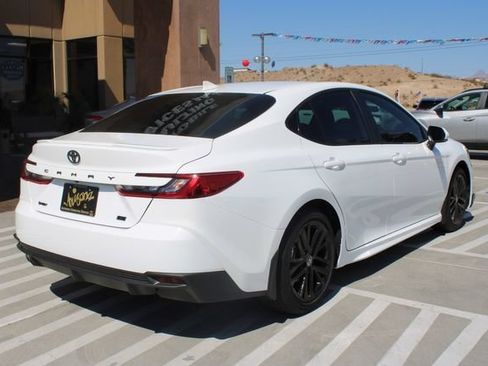 Used 2026 Toyota Camry SE FWD image 8
