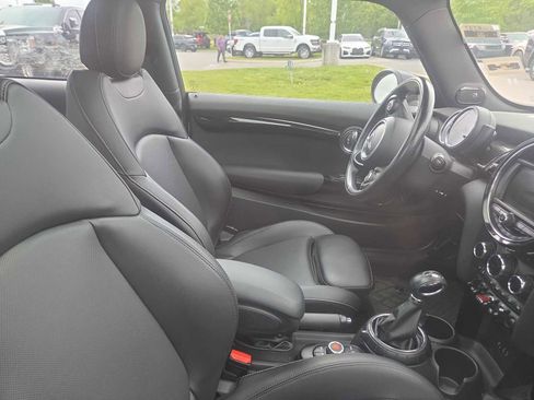 Used 2016 MINI Cooper S FWD image 4