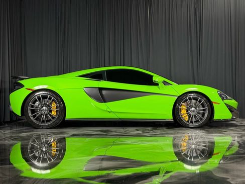Used 2017 McLaren 570S Coupe image 8