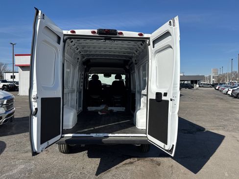 Used 2025 RAM ProMaster 2500 w/ Safety Group image 16