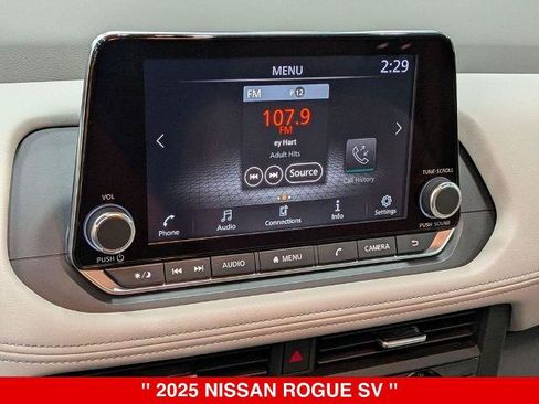 Certified 2025 Nissan Rogue SV w/ SV Premium Package AWD/4WD image 25