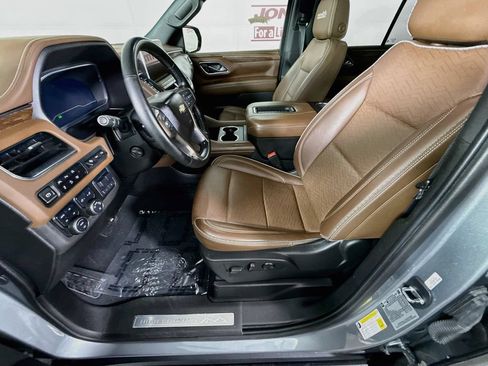 Used 2023 Chevrolet Tahoe High Country AWD/4WD image 25