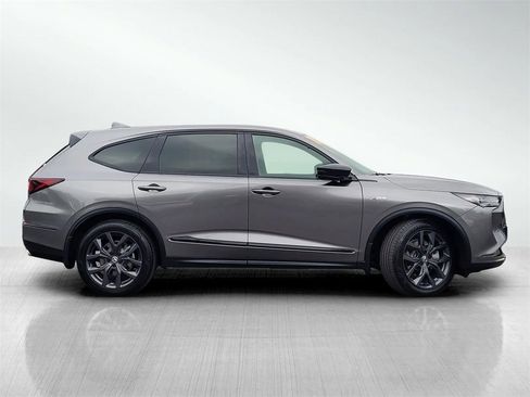 Used 2023 Acura MDX A-Spec image 3