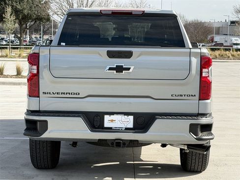 Used 2026 Chevrolet Silverado 1500 Custom w/ LPO, Dark Essentials Package image 5