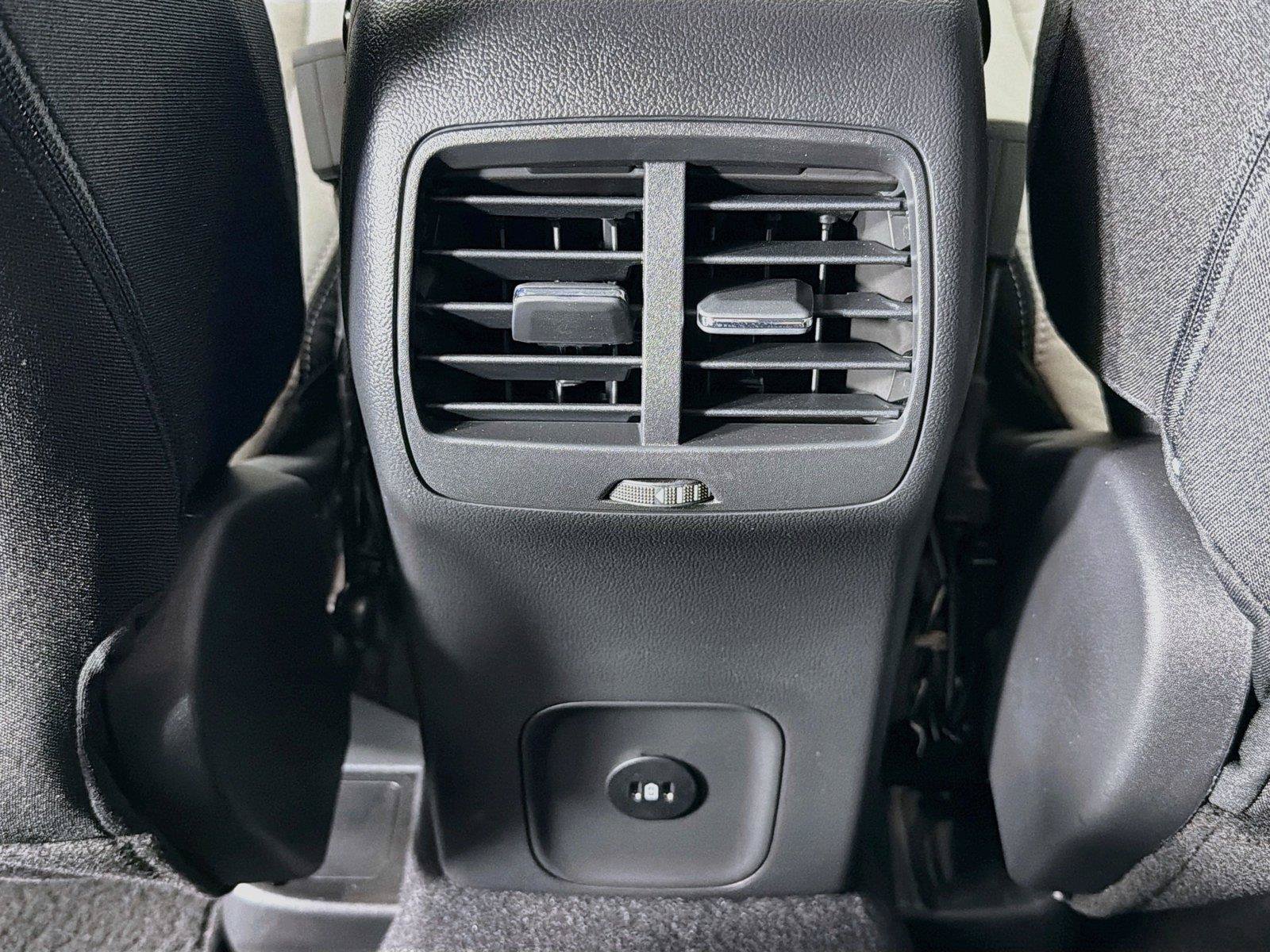 Used 2026 Ford Escape Active w/ Cold Weather Package AWD/4WD image 28