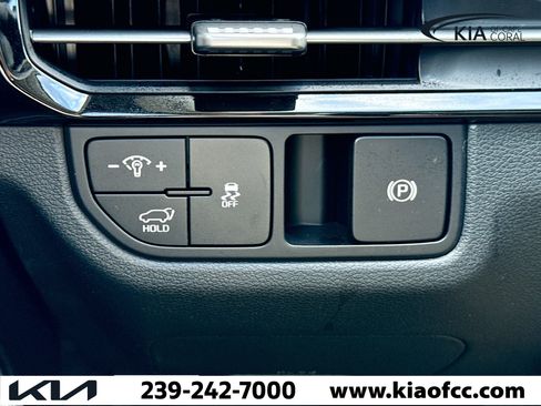 New 2026 Kia Sportage SX FWD image 34