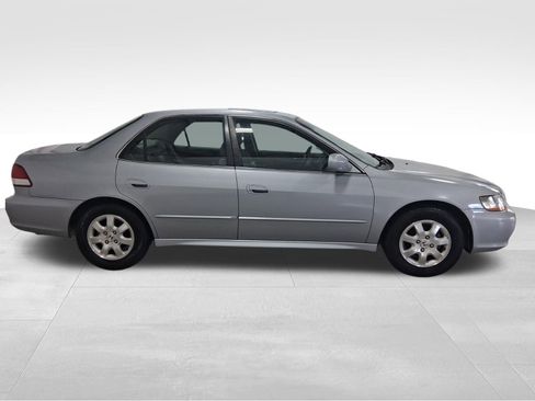 Used 2002 Honda Accord EX image 4
