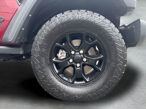 Used 2021 Jeep Wrangler Unlimited Sport AWD/4WD image 31