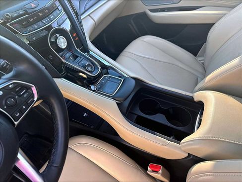 Used 2024 Acura RDX SH-AWD w/ Technology Package image 19