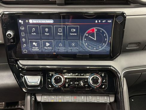 Used 2025 GMC Sierra 1500 AT4X image 21