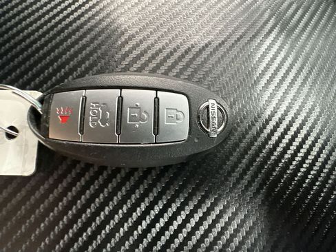 Used 2022 Nissan Sentra SV FWD image 28