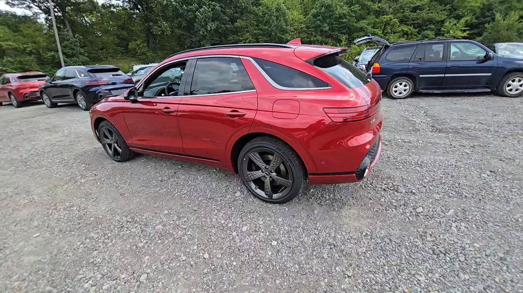 Used 2025 Genesis GV70 3.5T Sport w/ Sport Advanced Package AWD/4WD image 4