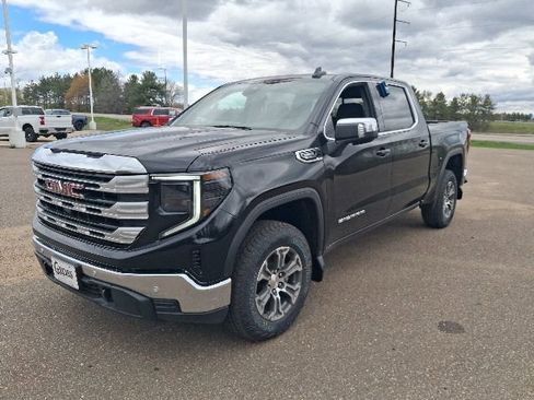 New 2026 GMC Sierra 1500 SLE w/ Preferred Package AWD/4WD image 4