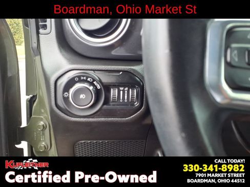 Used 2021 Jeep Wrangler Unlimited Sahara AWD/4WD image 30