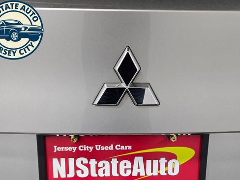 Used 2022 Mitsubishi Outlander SE AWD/4WD image 30
