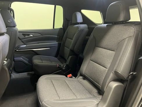 New 2026 Chevrolet Traverse LT w/ Driver Confidence Package AWD/4WD image 15