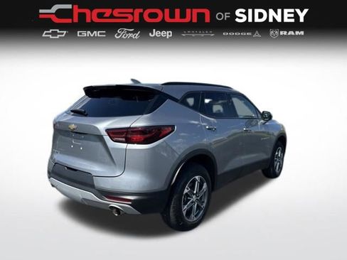 Used 2024 Chevrolet Blazer LT w/ Convenience Package FWD image 5