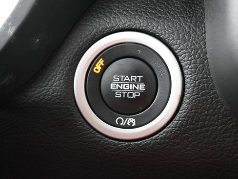 Used 2025 RAM 2500 Laramie w/ Night Edition AWD/4WD image 8
