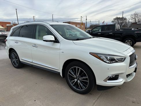 Used 2019 INFINITI QX60 Luxe w/ Sensory Package image 8