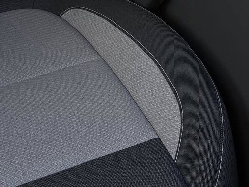 New 2025 Chevrolet Blazer LT w/ Convenience Package image 21