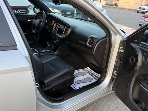 Used 2019 Dodge Charger SXT w/ Plus Group RWD image 13