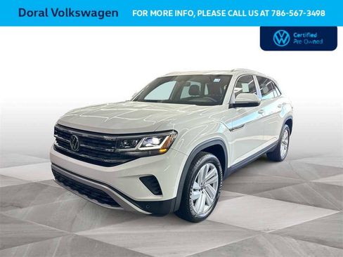 Certified 2022 Volkswagen Atlas Cross Sport SE image 4