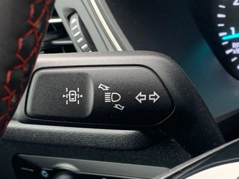 Used 2022 Ford Escape SEL w/ SEL Stealth AWD Package image 23