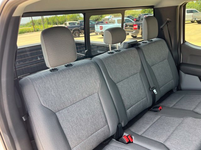 New 2026 Ford F250 XL w/ STX Appearance Package AWD/4WD image 16