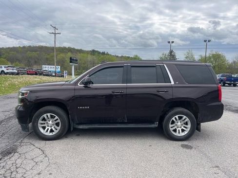 Used 2020 Chevrolet Tahoe LT w/ Luxury Package AWD/4WD image 9
