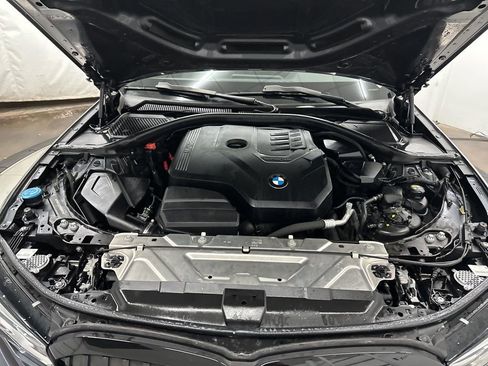 Used 2021 BMW 330i Sedan w/ M Sport Package image 32