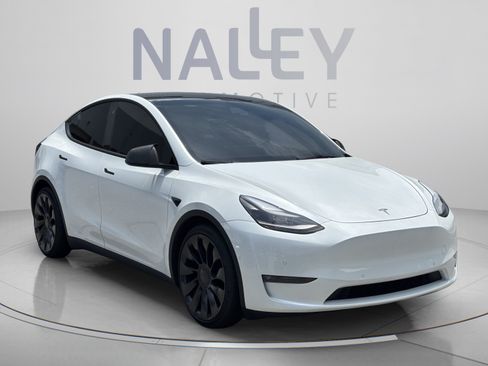 Used 2022 Tesla Model Y Performance AWD/4WD image 5