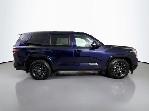 Certified 2025 Toyota Sequoia Platinum AWD/4WD image 9